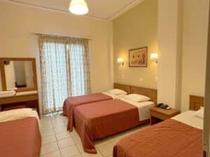 Quadruple room in Hotel Kronio